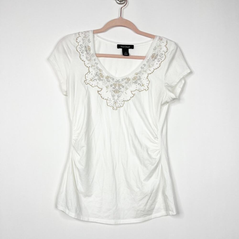 White House Black Market White Embroidered Blouse